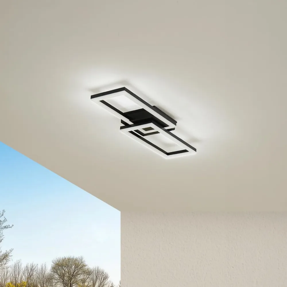 Lindby LED udendørs loftlampe Finian, 64 cm x 21 cm, CCT dæmpbar