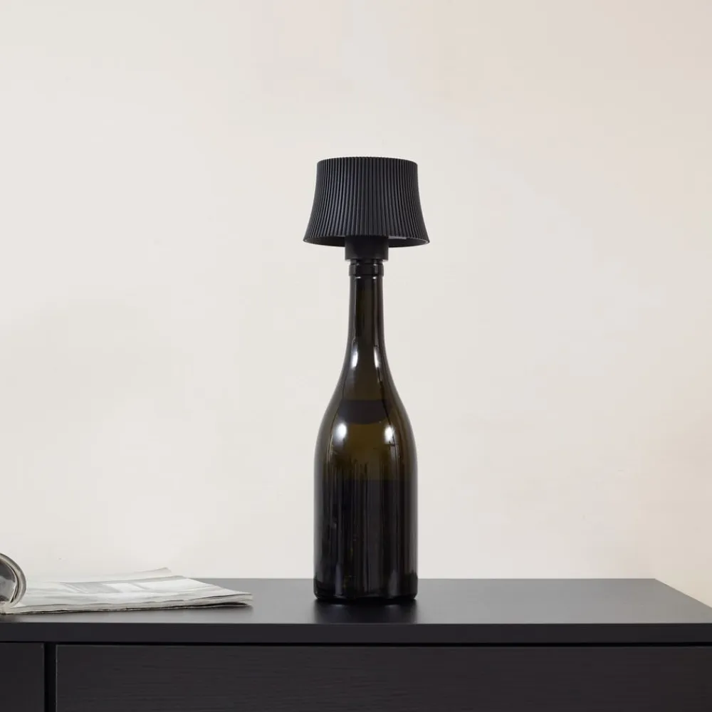 Lindby Terrassebelysning>LED-bordlampe Linor, sort, USB, touch-dimmer