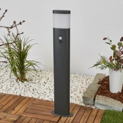 Lindby LED-gadelampe Marius, 80 cm, antracit, sensor