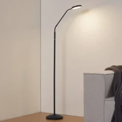 Lindby LED-gulvlampe Elvyn, sort, justerbar