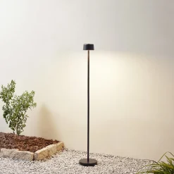 Lindby LED-gulvlampe Isason, sort, aluminium, Ø 11 cm