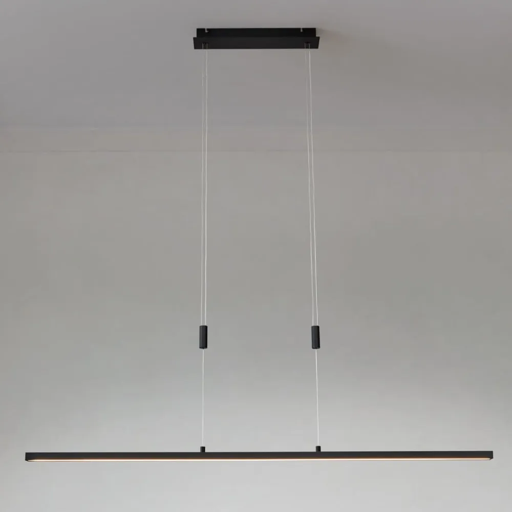 Lindby LED-hængelampe Arneja, sort, CCT, højdejusterbar