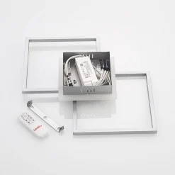 LED-loftlampe Fjardo, kantet, sølv, CCT, fjernbetjening^Lindby Clearance