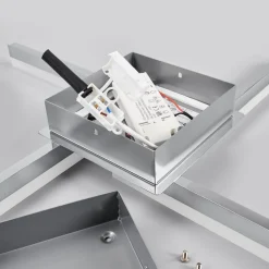 LED-loftlampe Patrik, 59 cm, 4 lyskilder, krom, IP44^Lindby