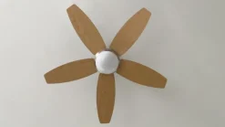 Lindby LED-loftventilator Klasika, DC, støjsvag, 106 cm, CCT