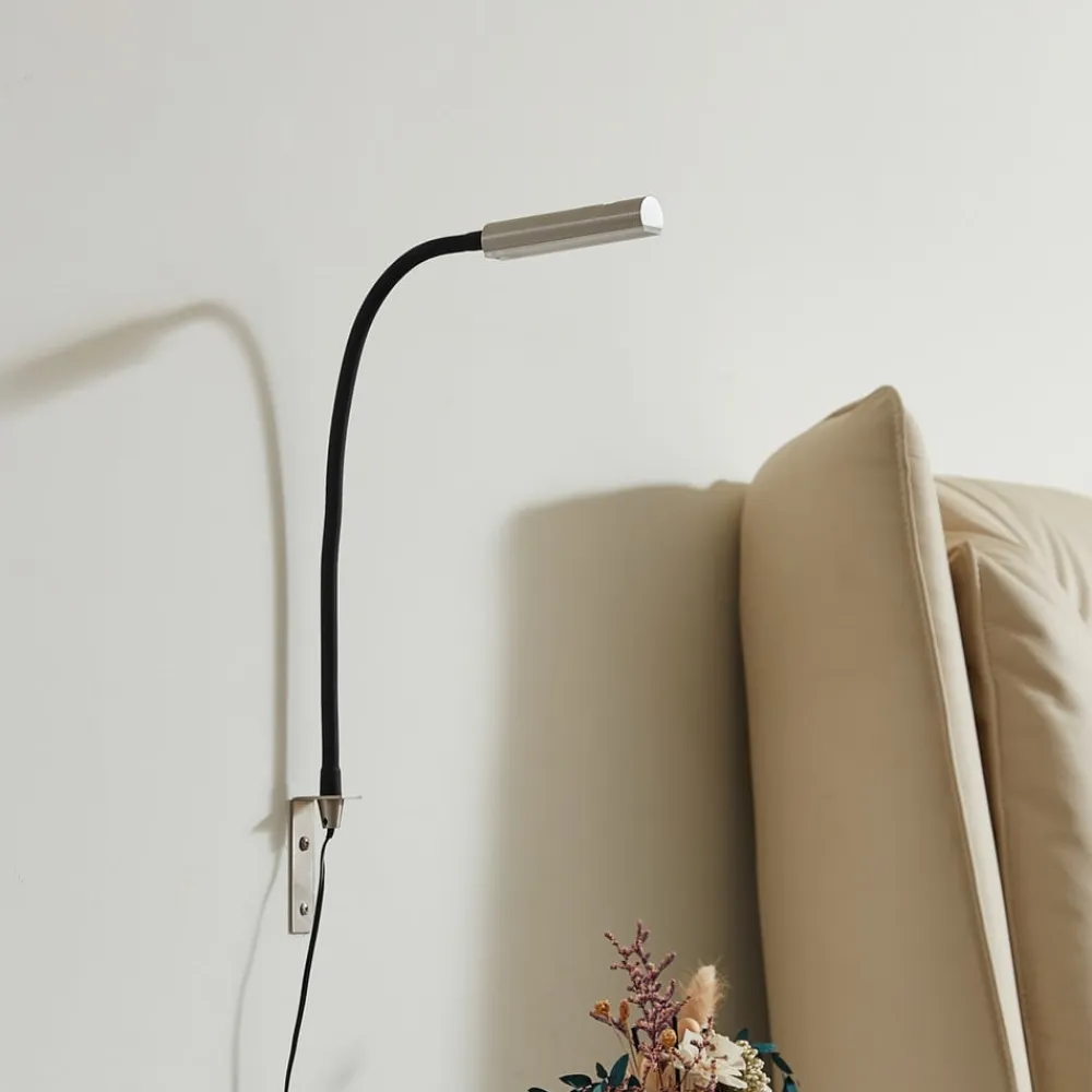 LED-læselampe Flexola, nikkel, kantet, metal, stik^Lindby Hot
