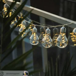 LED-lyskæde Lampini, 200 cm, sort, IP44^Lindby Discount