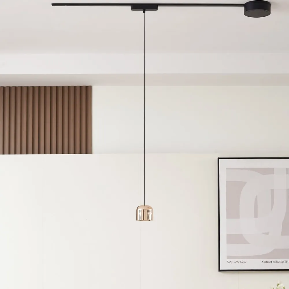 Lindby LED-pendellampe Lumaro, guld, Ø 8 cm, aluminium, 48V, dæmpbar