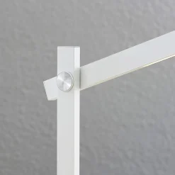 LED-skrivebordslampe Loretta, højde 43 cm, hvid, CCT^Lindby Clearance