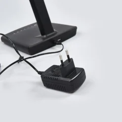 LED-skrivebordslampe Kuno, sort, USB, touchdæmper^Lindby Sale