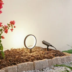 Lindby LED-solcellejordspyd Syrene, 18 cm, sort, aluminium