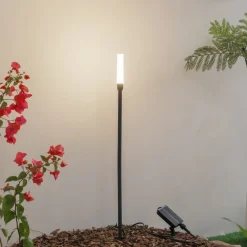 LED-solcellelampe Balian, sort, aluminium, 3.000 K^Lindby Online