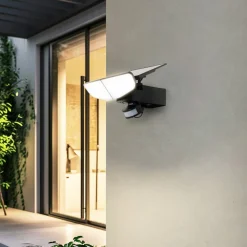 LED-solcellelampe Naelin, sort, sensor, IP44^Lindby Discount