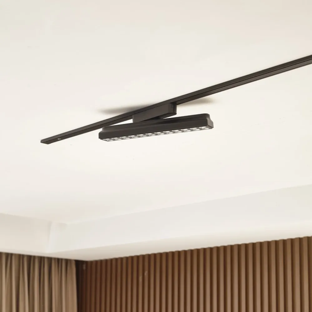 Lindby Skinnesystem>LED-strip 48 V Lumaro, sort, 24 punkter, dæmpbar