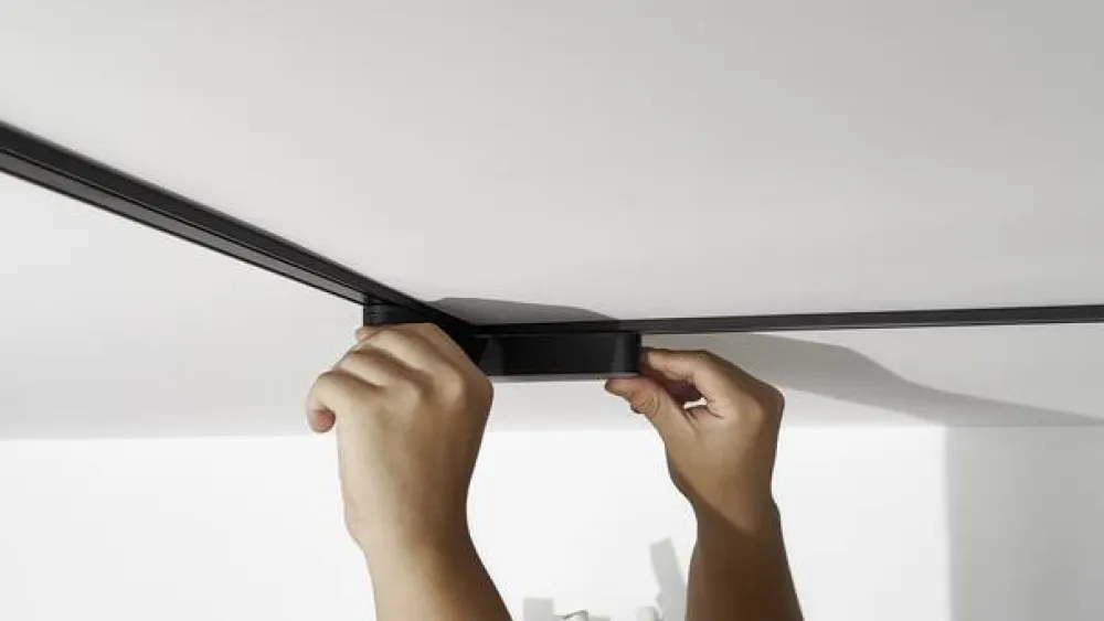 Lindby LED-strip 48V Lumaro, sort, L-formet, dæmpbar