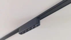 Lindby LED-strip 48V Lumaro, sort,6 punkter,2,4cm,dæmpbar