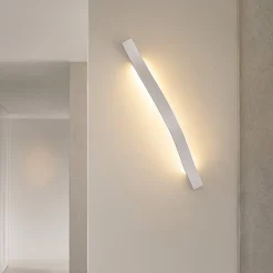 Lindby Gang|Væglamper>LED-væglampe Alvon, sølv, højde 50 cm, metal