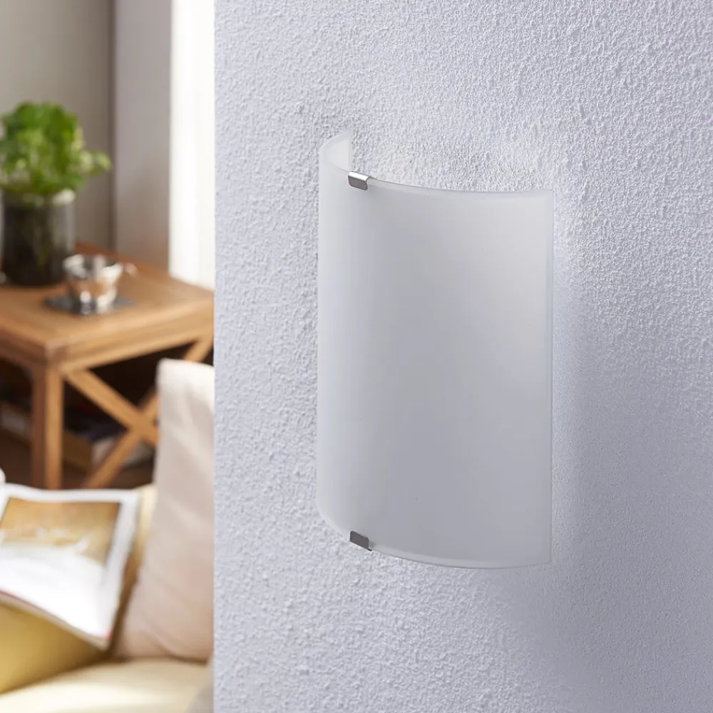 Lindby LED-væglampe Helmi, højde 21 cm, glas, halvcirkelformet