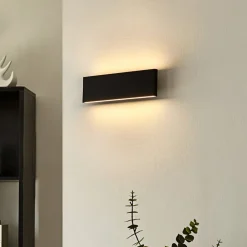 Lindby Gang|Pendellamper>LED-væglampe Ignazia, 28 cm, sort, metal, op/ned