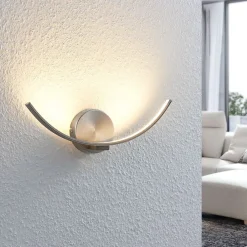 LED-væglampe Iven, bredde 34 cm, nikkel, 3.000 K^Lindby Sale