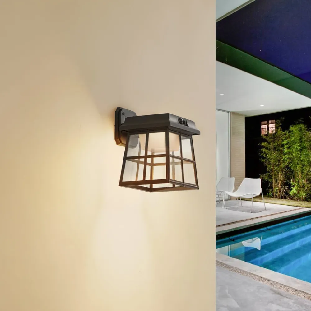 Lindby LED-væglampe Latarka, højde 24 cm, sensor