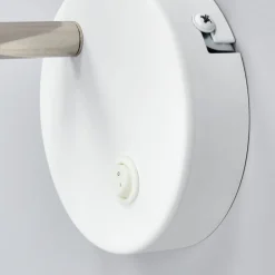 Lindby LED-væglampe Milow, hvid, 9,6 cm høj, afbryder