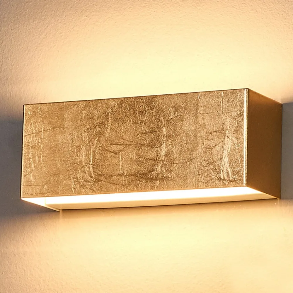 Lindby LED-væglampe Quentin, 23 cm bred, guldfarvet, metal