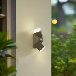 Lindby Væglamper>LED-væglampe Sally, 22 cm, grå, IP54, sensor