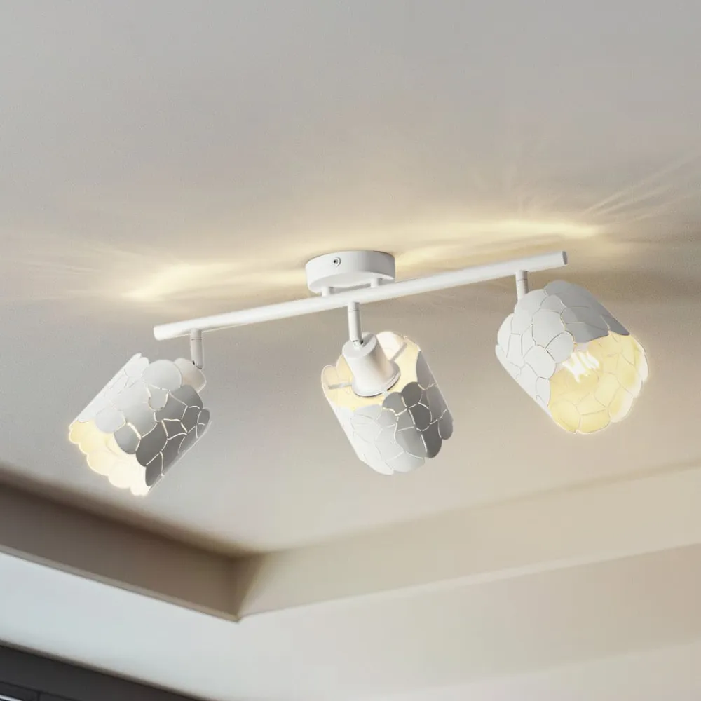 Lindby loftslampe Aralena, hvid, 3 lyskilder, længde 70,5 cm