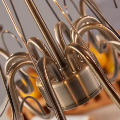 Lindby lysekrone Marnia, 8 lyskilder, Ø 53 cm, antik messing, E14