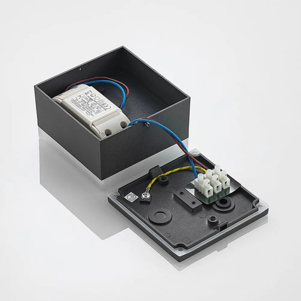 Lindby Udendørs Loftlamper|Væglamper>Mathea udendørs LED-loftlampe, kantet