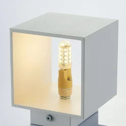 Lindby Mirza væglampe i aluminium, kantet, hvid