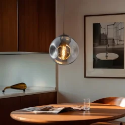 Lindby pendel Valentina, E27, Ø 25 cm, røgfarvet grå, glas