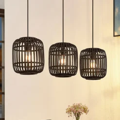 pendellampe Canyana, sort, 3-lys, rattan, 105 cm^Lindby Clearance