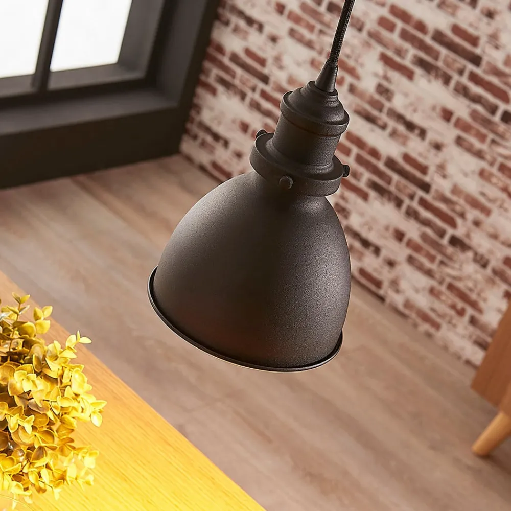 Lindby pendellampe Jasminka, sort/guld, metal, 1 lyskilde.