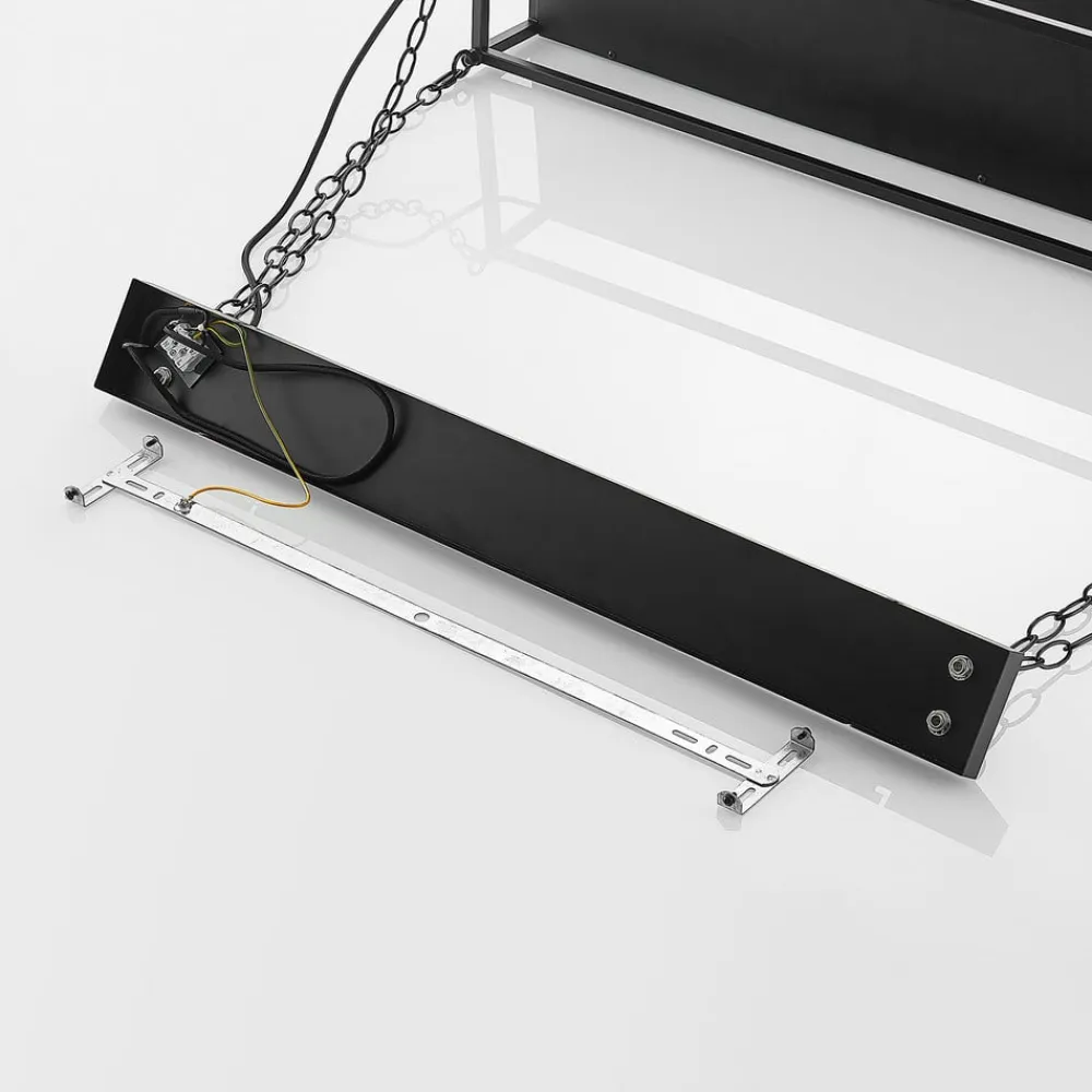 Lindby pendellampe Kirista, 5 lyskilder, sort, træ, 100 cm