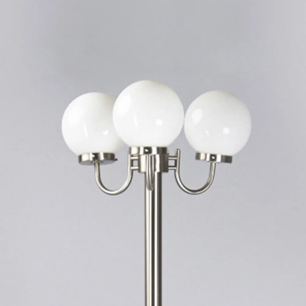 Lindby Lygtepæle>Samuel udendørslampe, 218 cm, 3 lyskilder, kugle, E27, IP44