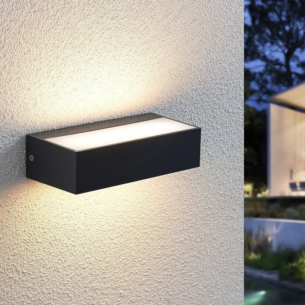Lindby udendørs LED-væglampe Nienke, 17 cm, saltvandsresistent, IP65