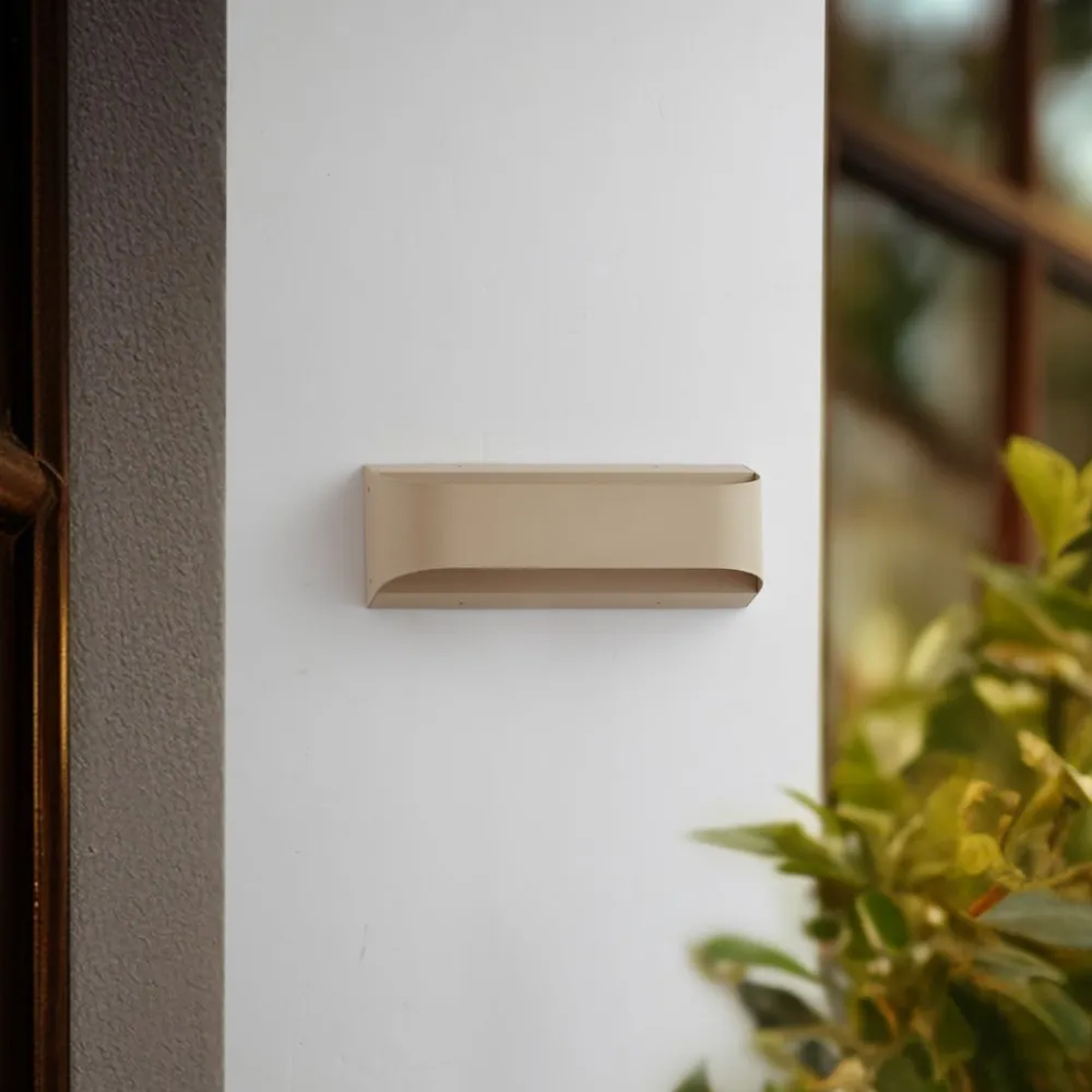 udendørs LED-væglampe Lenore, beige, metal, 36,5 cm^Lindby