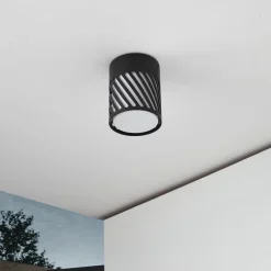 udendørs loftlampe Lurinda, 10,5 cm, sort, aluminium,^Lindby Hot