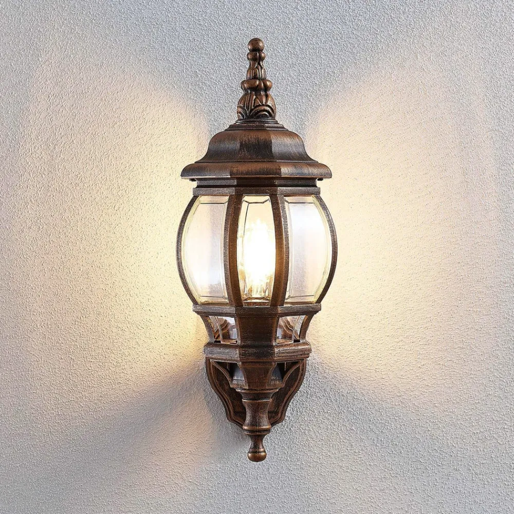 Lindby udendørs væglampe Nadesha, højde 47 cm, børstet guld