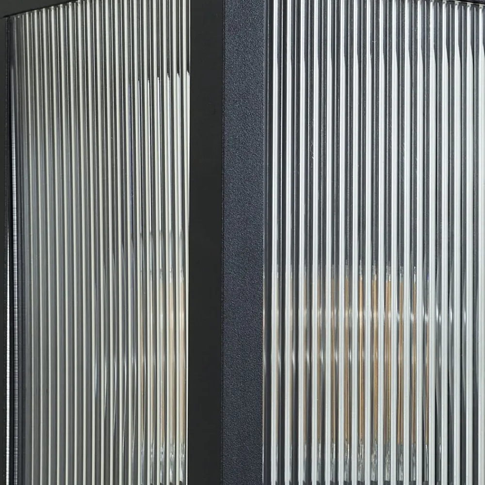 Lindby udendørs væglampe Peldar, 26 cm, riflet, IP44, E27