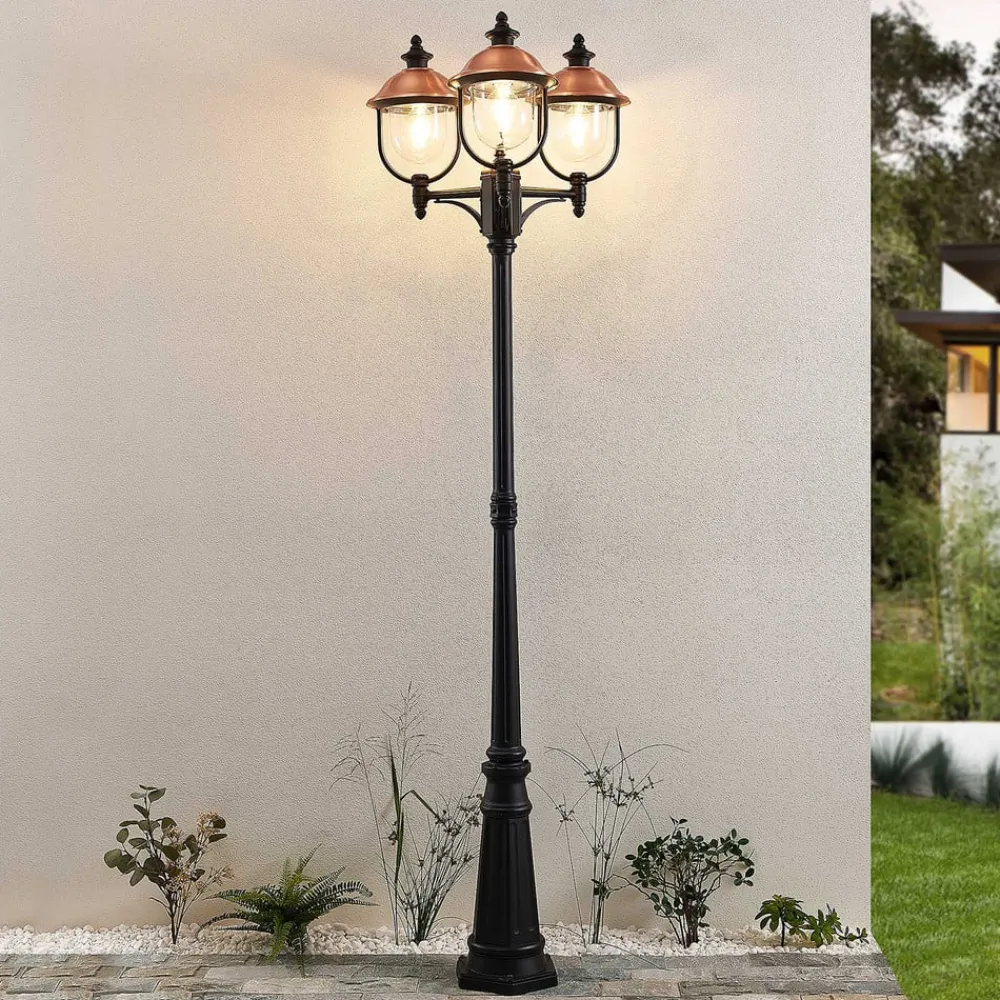 Lindby udendørslampe Clint, 225 cm, 3 lyskilder, saltvandsresistent, E27