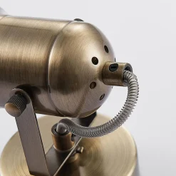 Lindby væglampe Anze, 10 m, antik messing, afbryder