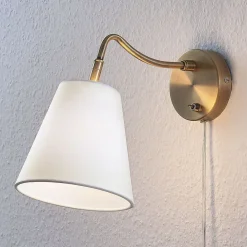 Lindby Væglamper|Væglamper>væglampe Ethan, hvid/gammel messing, stik, 28 cm, E14