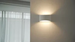 væglampe Heiko, op/ned, gips, hvid, højde 12 cm^Lindby New