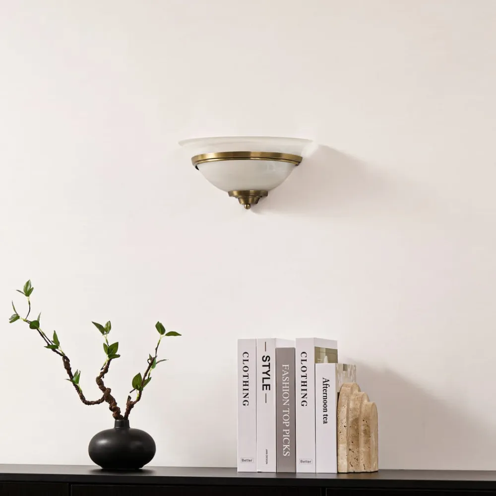 Lindby Gang|Væglamper>væglampe Irimia, 31 cm, antik messing, glas