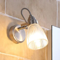 væglampe til badeværelset Kara, 21 cm høj, glas, IP44, G9^Lindby Outlet