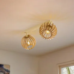 Argon Loftlamper>Loftlampe Paz hvid trælameller-kugler, 2 lyskilder.