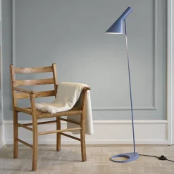 Louis Poulsen AJ design-gulvlampe blågrå
